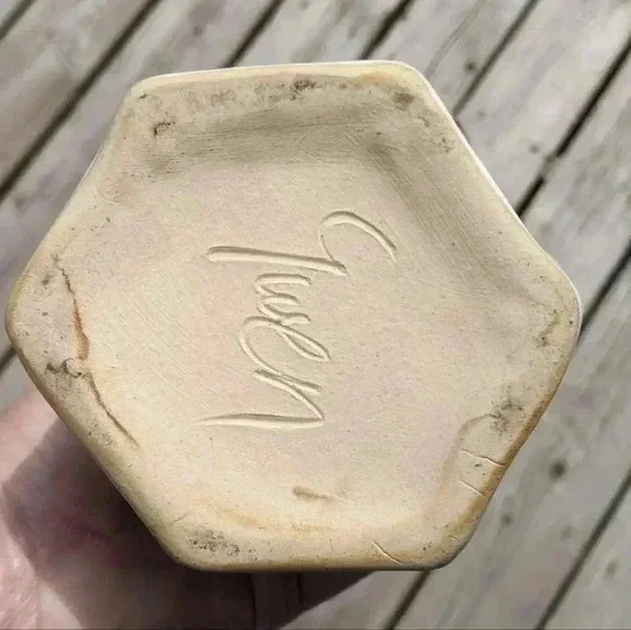 🎉Host Pick🤩Pottery  Vase - Picture 3 of 8